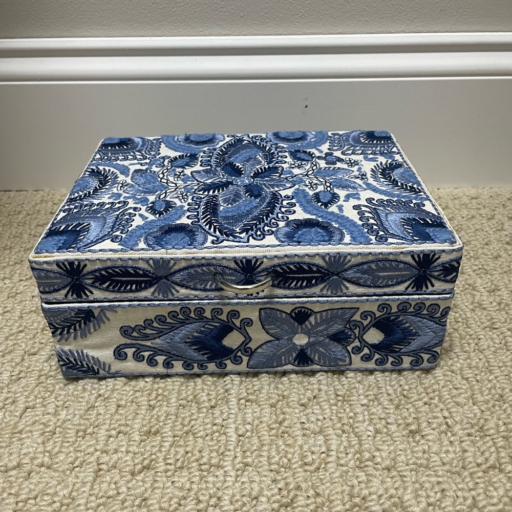Chico's Blue and White Embroidered Jewelry Box - Picture 3 of 9